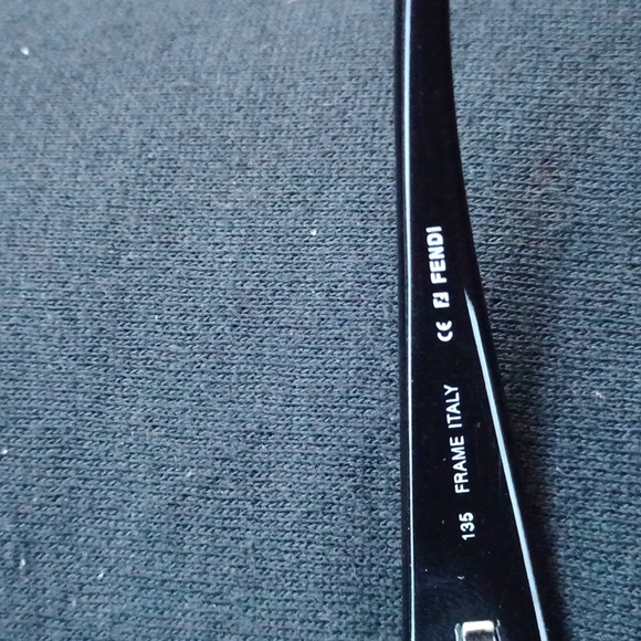 Fendi glasses - Picture 4 of 5